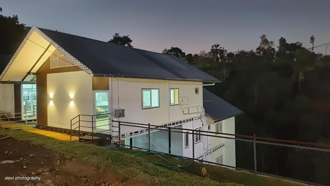 The Cloud Mountain Tourist Villa Вагамон Екстер'єр фото